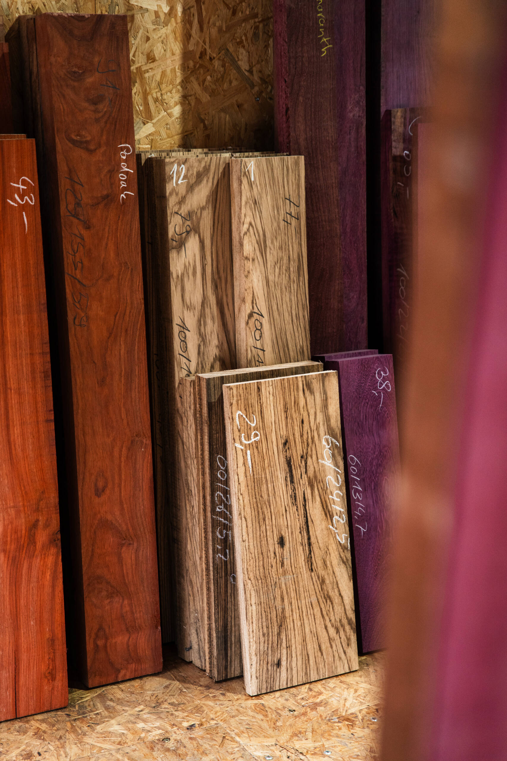 JS Massivholz - Edelholz Lager - Vor Ort Verkauf 17