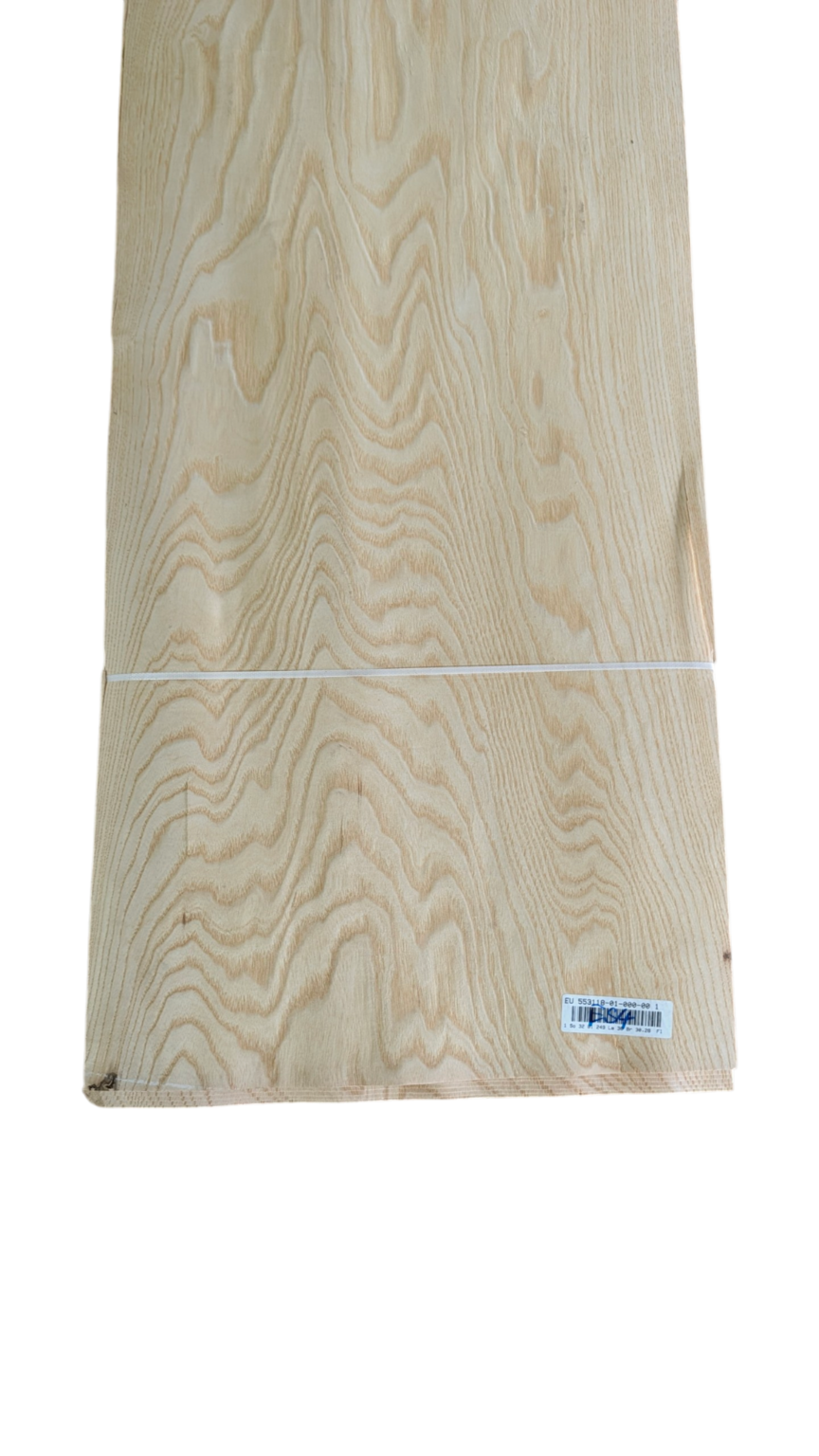 Esche Furnier ES4 30,28m²