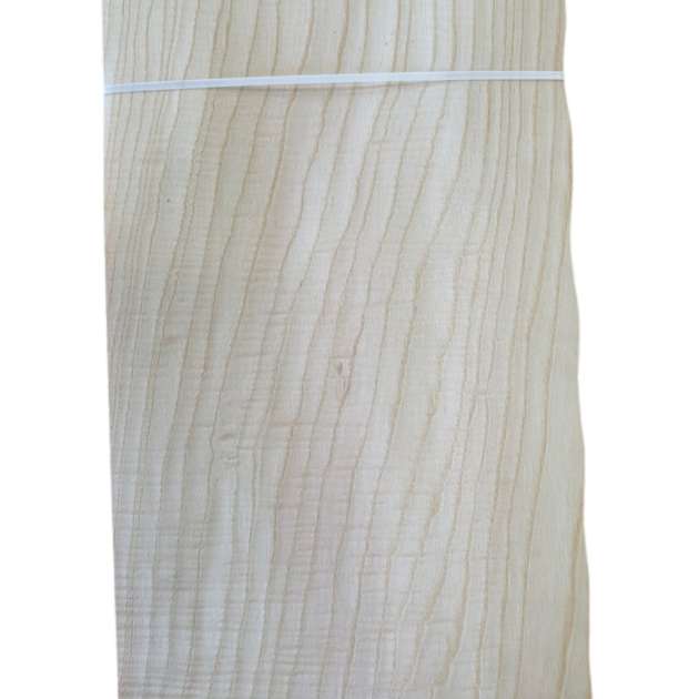 Esche geriegelt Furnier ESR3 24,13m²
